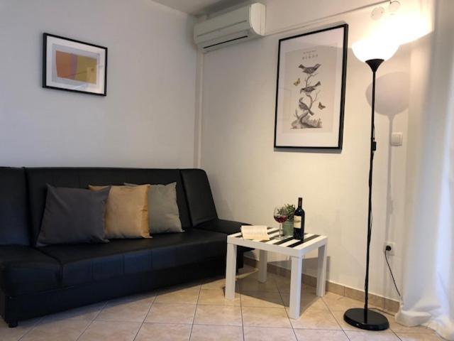 Pama Luko 100m From Beach, Tennis Court & Gym, Free Parking