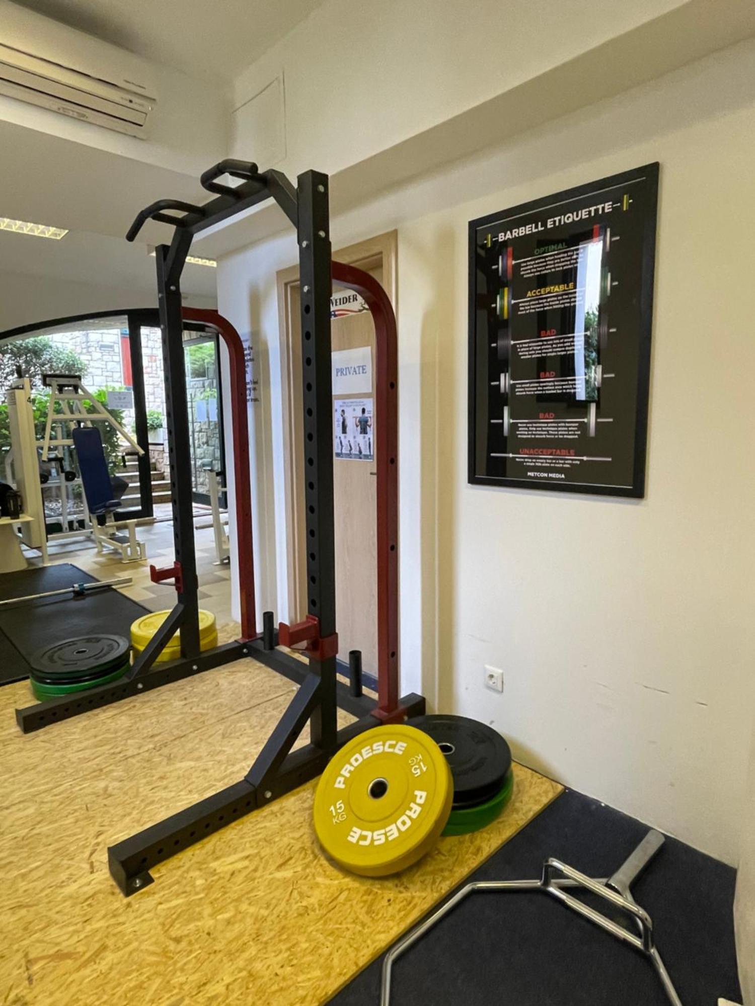 Pama Luko 100m From Beach, Tennis Court & Gym, Free Parking Supetar