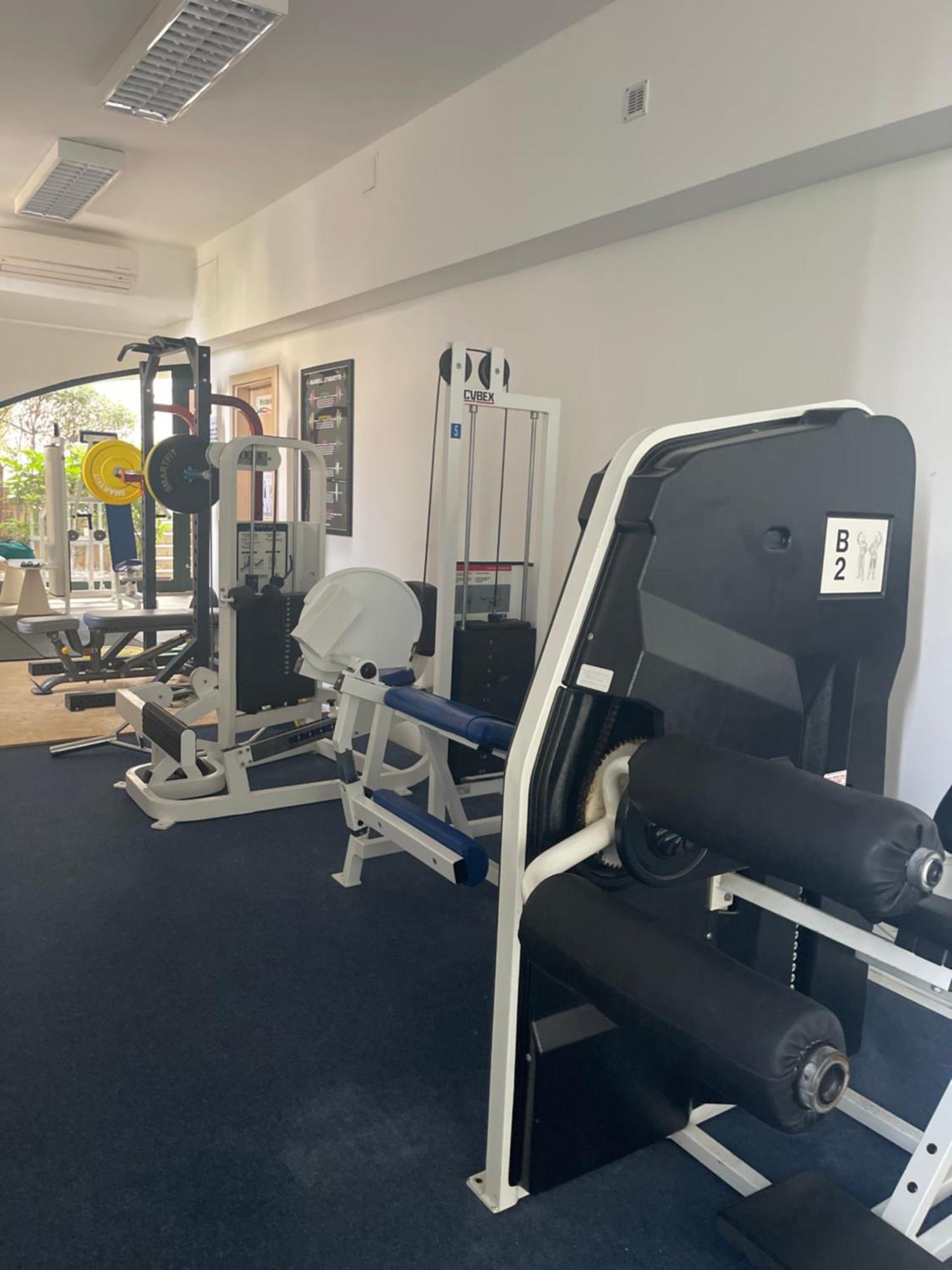 Pama Luko 100m From Beach, Tennis Court & Gym, Free Parking Apartment *