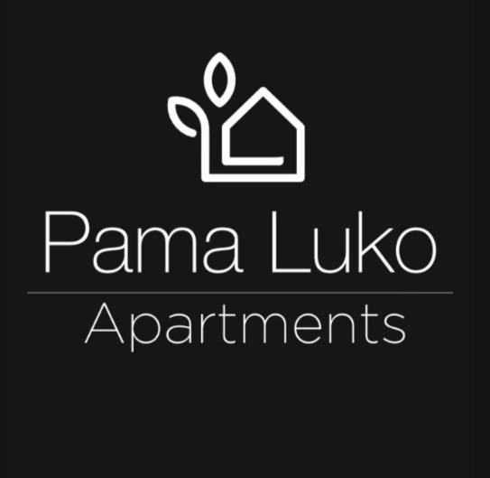 Pama Luko 100m From Beach, Tennis Court & Gym, Free Parking Apartment